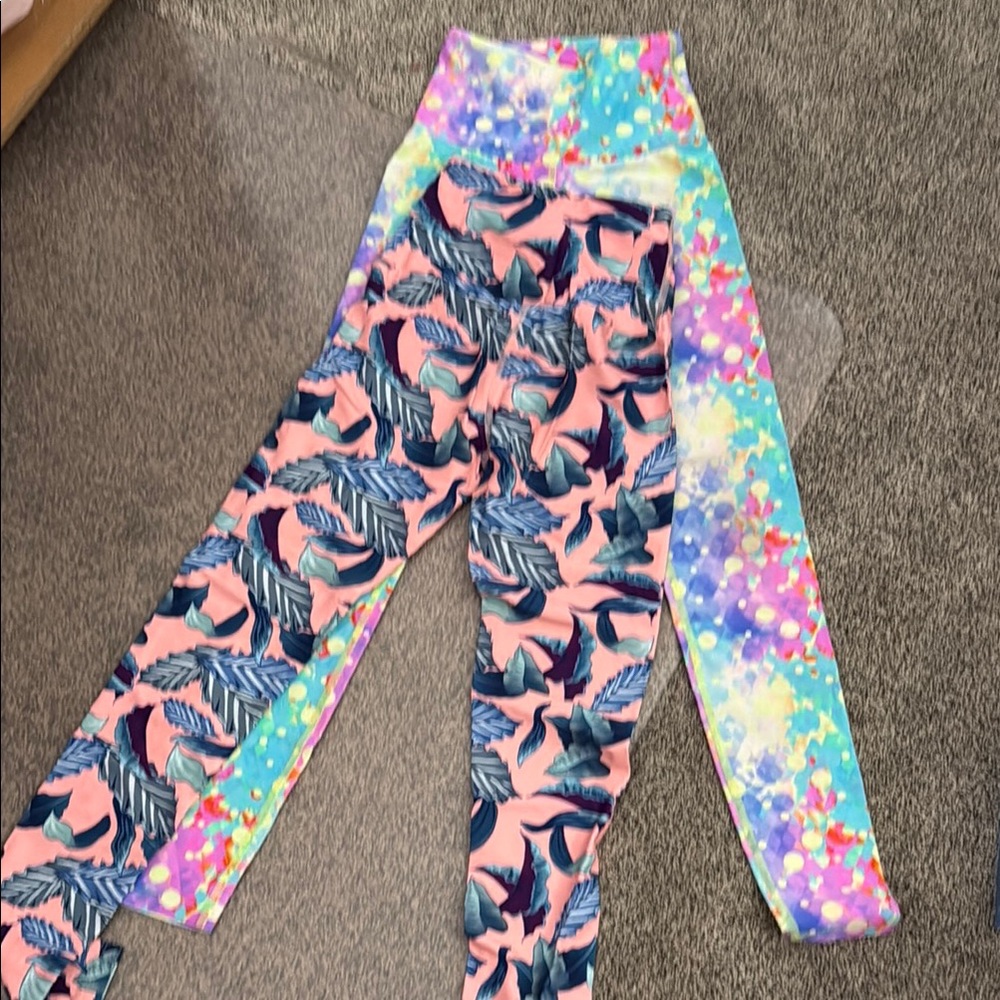 Pink and Blue Artistic Leggings for Activewear